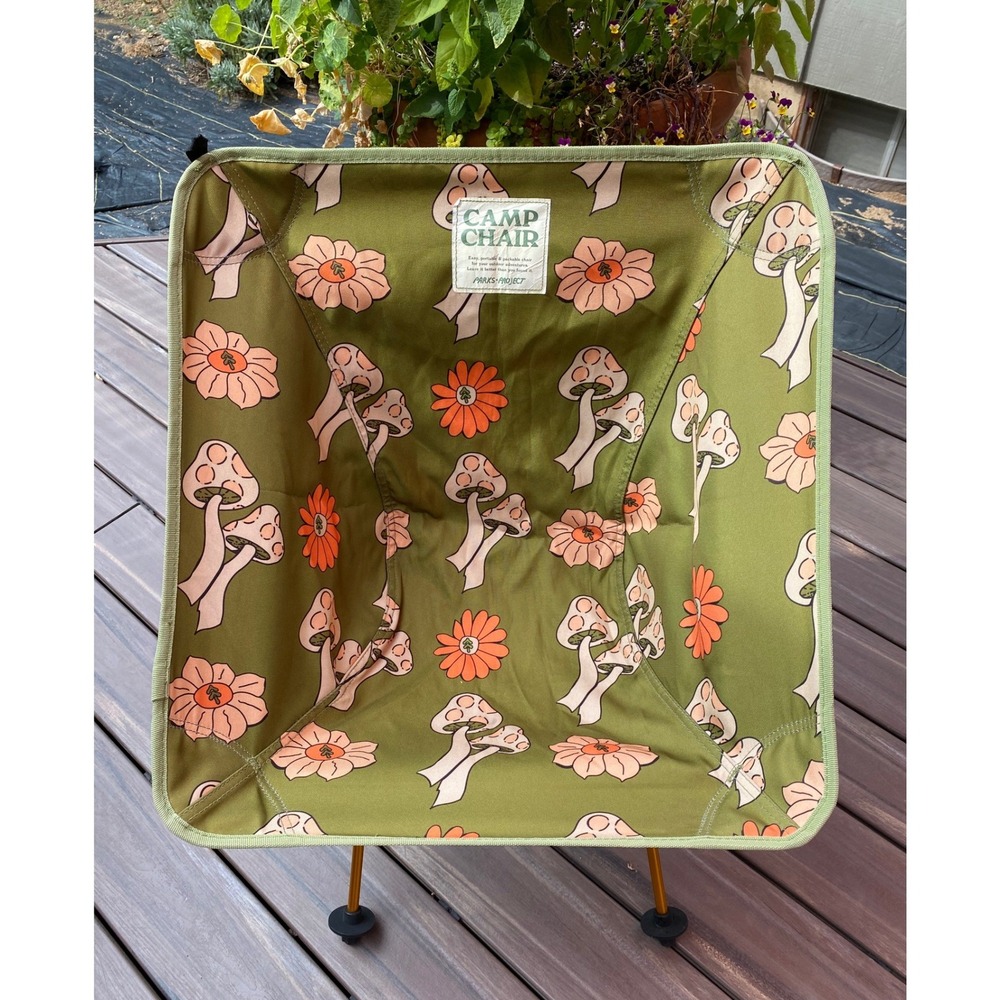 Parks Project Shrooms Floral Print Camp Chair Olive Green Portable FD7789A